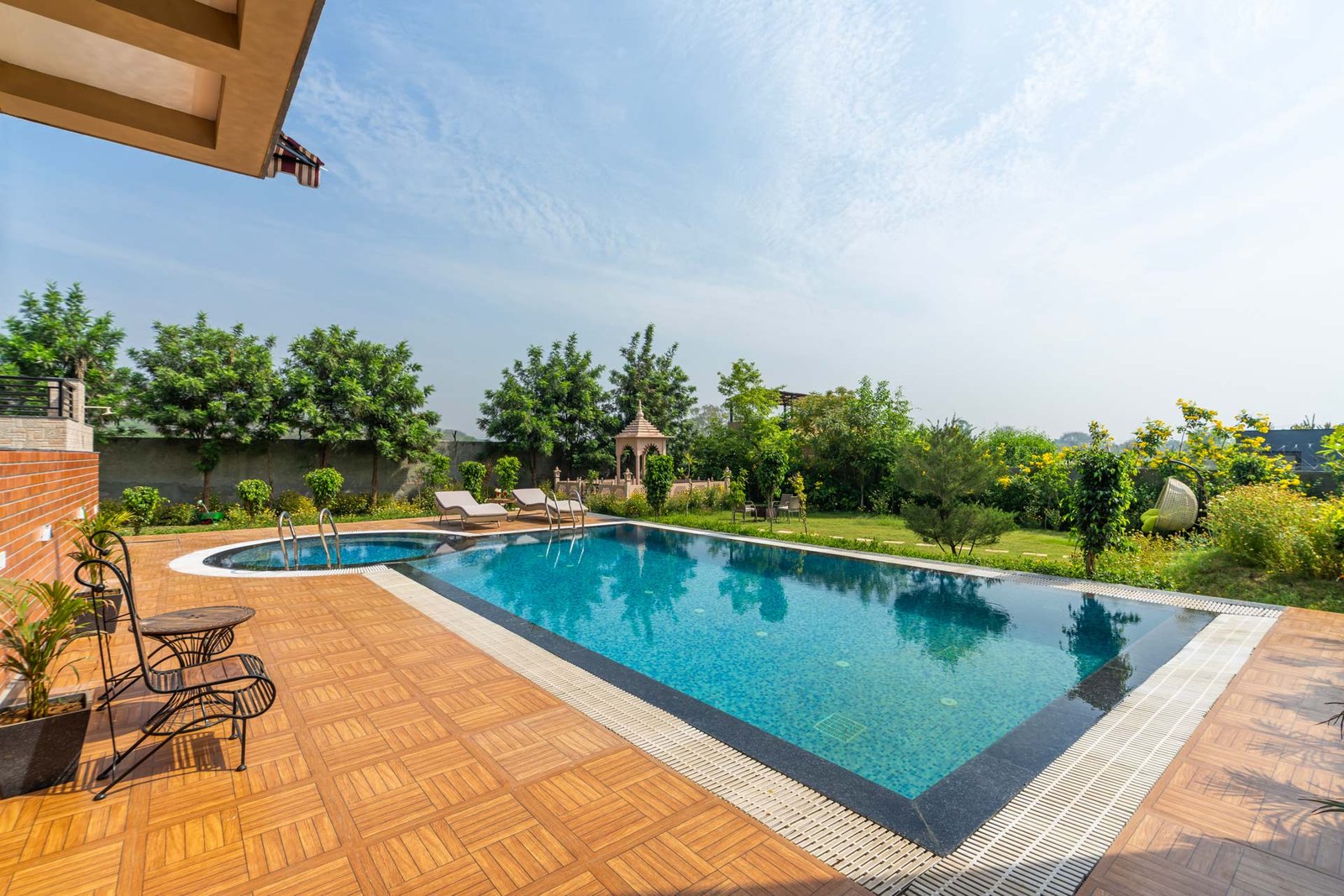 farmhouse with pool in gurugram