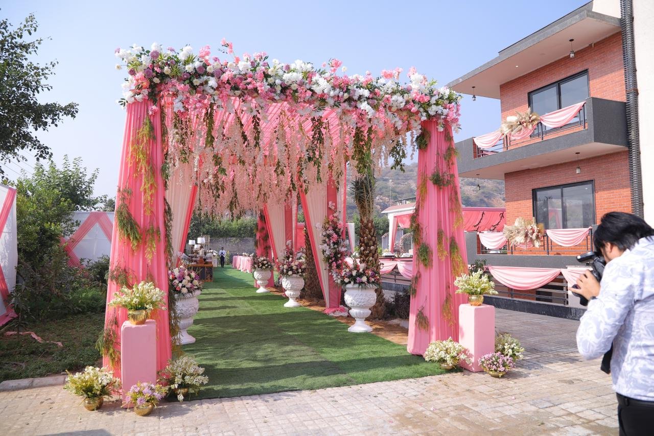 Unforgettable Weddings: Savor Your Special Day at a farmhouse in Gurgaon for Weddings